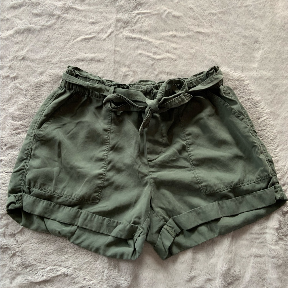American Eagle Tie Front Soft Shorts